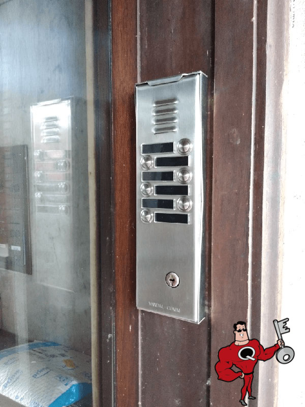 vandal-comm-stainless-steel-intercom-panel